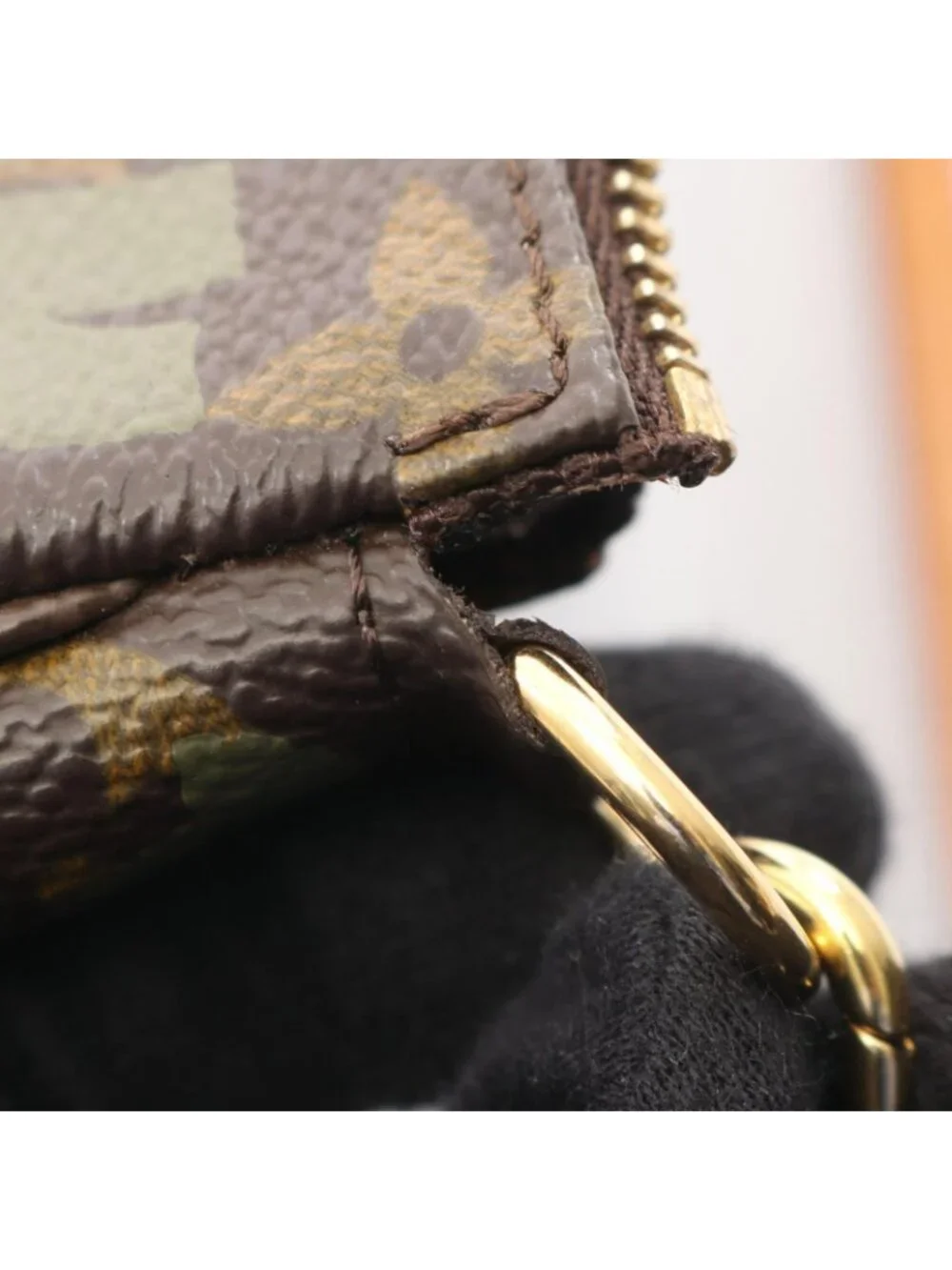 Louis Vuitton Handbag Pochette Khaki Canvas Leather